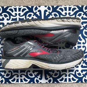 Brooks GTS 18 Women’s running shoe